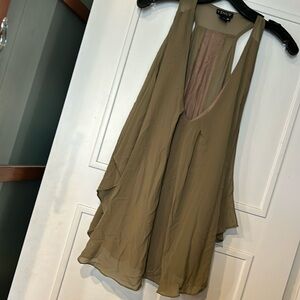 Tan Flowy Sheer Top- sz XL -New